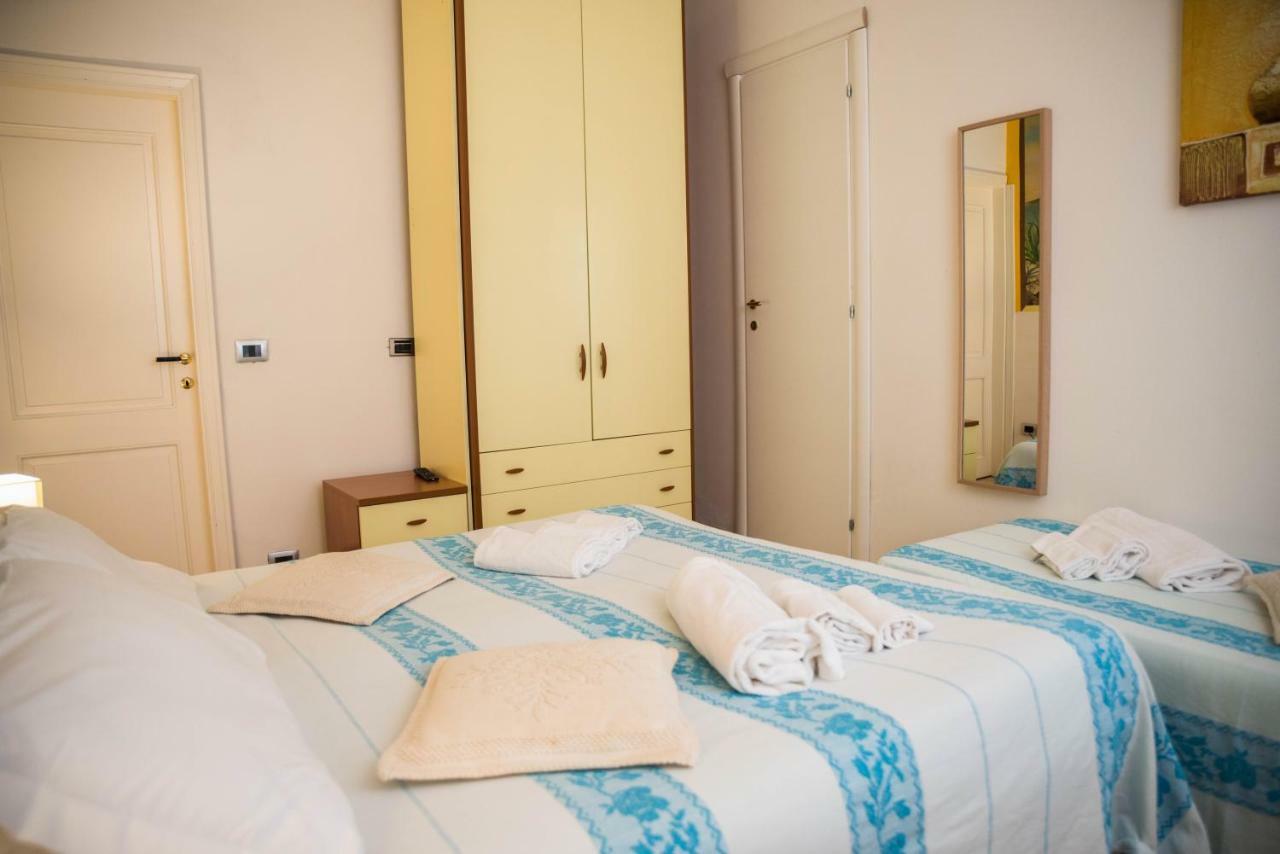 Villa Diana Affitta Camere スティンティーノ エクステリア 写真