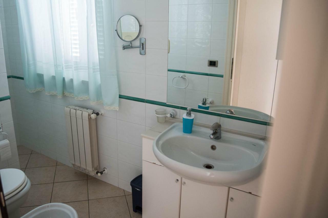 Villa Diana Affitta Camere スティンティーノ エクステリア 写真